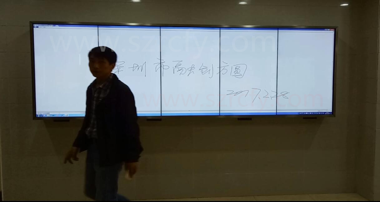 QQ20170614114438_